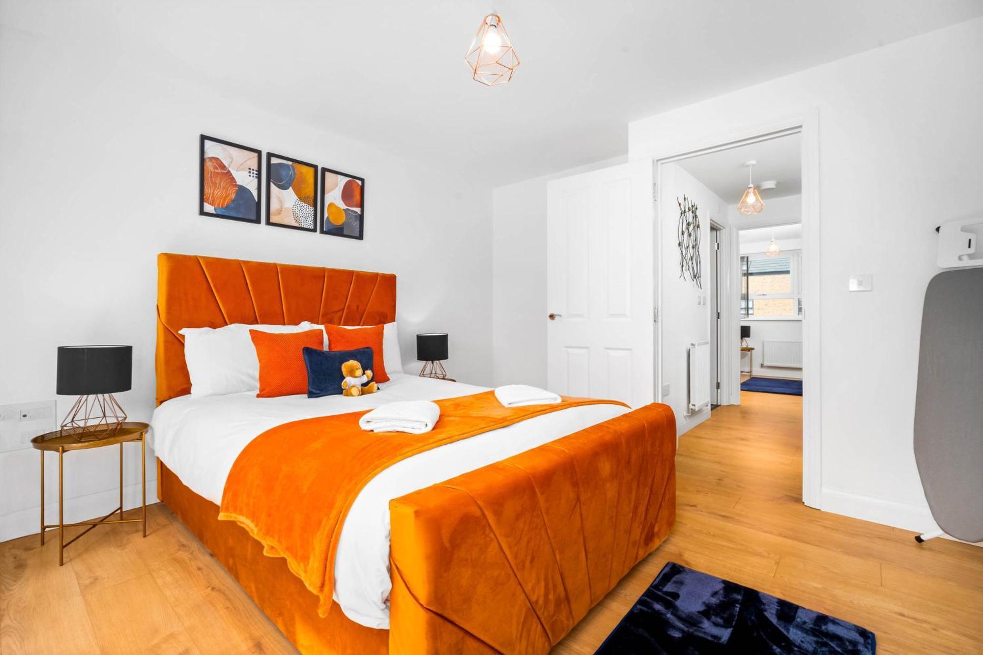 Luxury City Centre 5 Bed House With En-Suite, Bbq, On-Site Parking By Azura Nights Birmingham Bagian luar foto